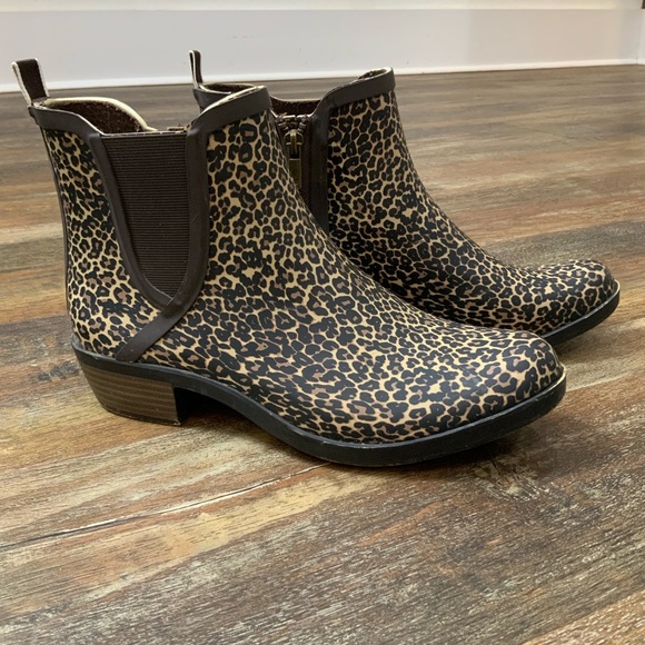 LUCKY BRAND LEOPARD PRINT RAIN BOOTS SIZE 10M - Picture 2 of 8
